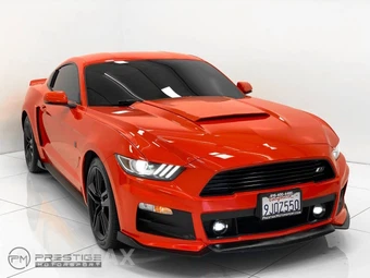 2015 Ford Mustang EcoBoost Premium Coupe - miniatura 11