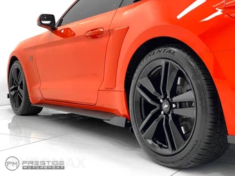 2015 Ford Mustang EcoBoost Premium Coupe - miniatura 29