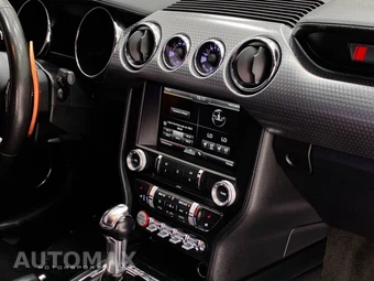 2015 Ford Mustang EcoBoost Premium Coupe - miniatura 34