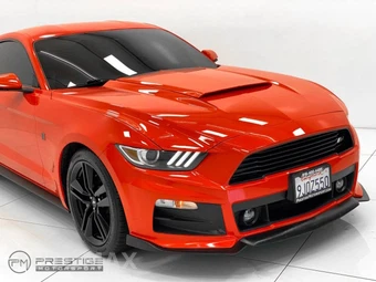 2015 Ford Mustang EcoBoost Premium Coupe - miniatura 9