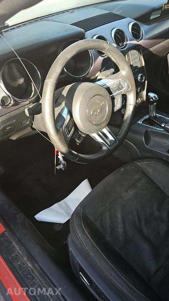 2015 Ford Mustang GT Coupe – miniatura 26