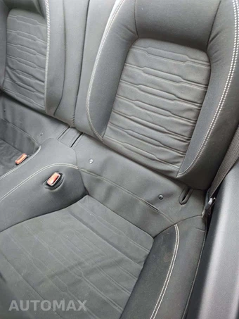 2015 Ford Mustang GT Coupe - miniatura 13
