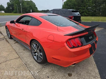 2015 Ford Mustang GT Coupe - miniatura 2