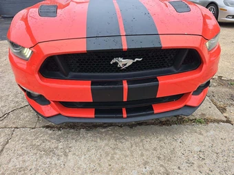 2015 Ford Mustang GT Coupe - miniatura 25