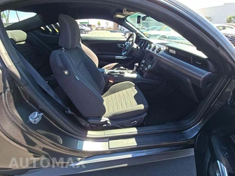 2015 Ford Mustang GT Coupe - miniatura 15