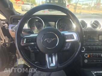 2015 Ford Mustang GT Coupe - miniatura 10