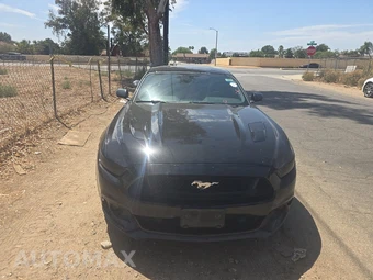 2015 Ford Mustang GT Coupe - miniatura 2