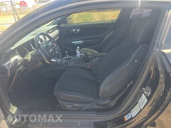 2015 Ford Mustang GT Coupe - miniatura 7