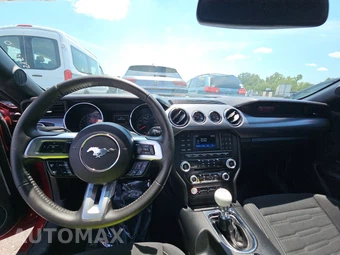 2015 Ford Mustang GT Coupe - miniatura 11
