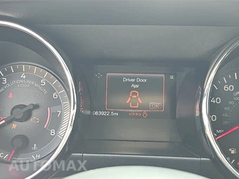2015 Ford Mustang GT Coupe - miniatura 12