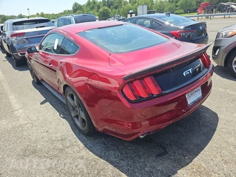 2015 Ford Mustang GT Coupe - miniatura 6