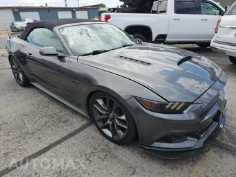 2015 Ford Mustang GT Premium Convertible – miniatura 4
