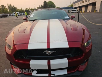 2015 Ford Mustang GT Premium Convertible - miniatura 2