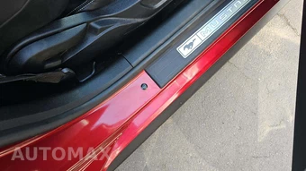 2015 Ford Mustang GT Premium Coupe - miniatura 25