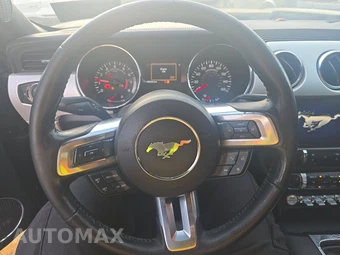 2015 Ford Mustang GT Premium Coupe – miniatura 10