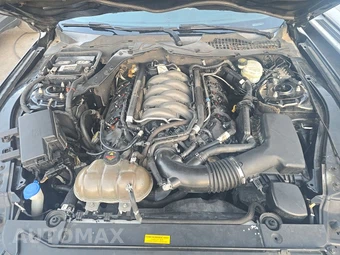 2015 Ford Mustang GT Premium Coupe – miniatura 15