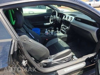 2015 Ford Mustang GT Premium Coupe - miniatura 17