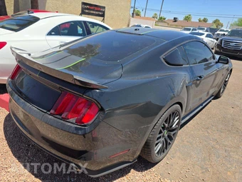 2015 Ford Mustang GT Premium Coupe - miniatura 3