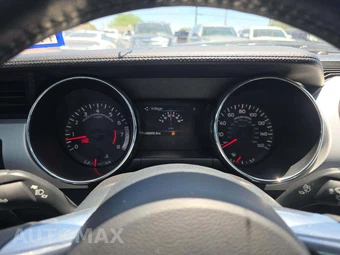 2015 Ford Mustang GT Premium Coupe - miniatura 9