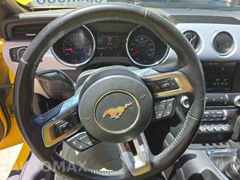 2015 Ford Mustang GT Premium Coupe - miniatura 10