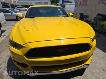 2015 Ford Mustang GT Premium Coupe - miniatura 2