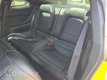 2015 Ford Mustang GT Premium Coupe - miniatura 13
