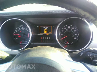 2015 Ford Mustang GT Premium Coupe - miniatura 18