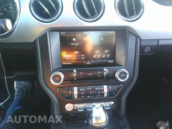 2015 Ford Mustang GT Premium Coupe - miniatura 21