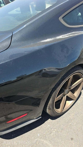 2015 Ford Mustang GT Premium Coupe - miniatura 27
