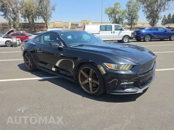 2015 Ford Mustang GT Premium Coupe - miniatura 3