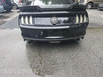 2015 Ford Mustang GT Premium Coupe – miniatura 20