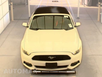 2015 Ford Mustang V6 Convertible – miniatura 2