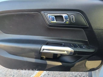 2015 Ford Mustang V6 Convertible – miniatura 9