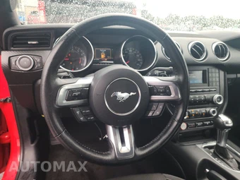 2015 Ford Mustang V6 Convertible – miniatura 10