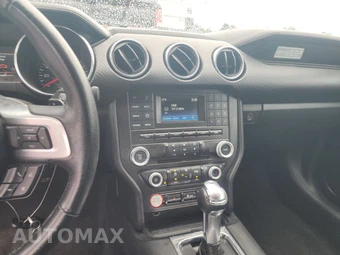 2015 Ford Mustang V6 Convertible – miniatura 11