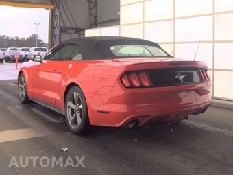 2015 Ford Mustang V6 Convertible – miniatura 6