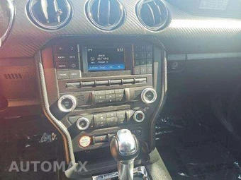 2015 Ford Mustang V6 Convertible – miniatura 11