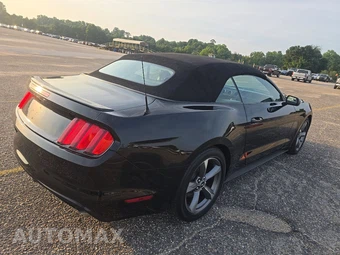 2015 Ford Mustang V6 Convertible - miniatura 4