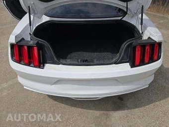 2015 Ford Mustang V6 Coupe - miniatura 14