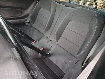 2015 Ford Mustang V6 Coupe – miniatura 13