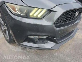 2015 Ford Mustang V6 Coupe – miniatura 23