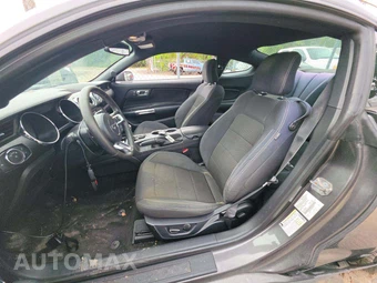 2015 Ford Mustang V6 Coupe – miniatura 6
