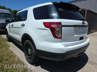 2015 Ford Police Interceptor Utility - miniatura 2