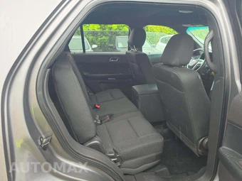 2015 Ford Police Interceptor Utility – miniatura 16