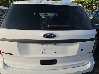 2015 Ford Police Interceptor Utility - miniatura 16