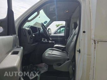2015 Ford Super Duty E-350 Cutaway - miniatura 6