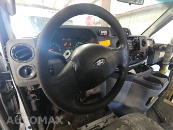 2015 Ford Super Duty E-350 Cutaway DRW - miniatura 10