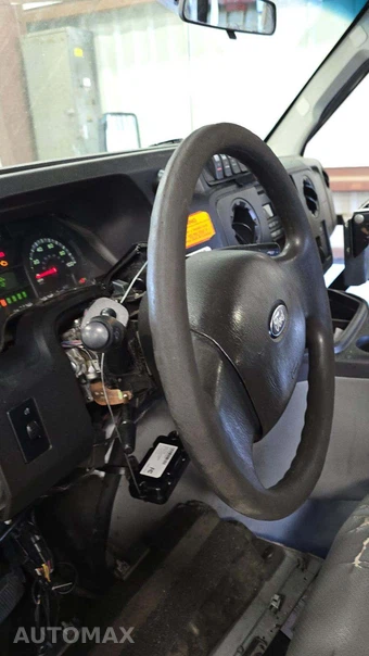2015 Ford Super Duty E-350 Cutaway DRW - miniatura 30