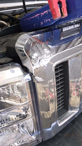 2015 Ford Super Duty E-350 Cutaway DRW - miniatura 31