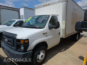 2015 Ford Super Duty E-350 Cutaway DRW